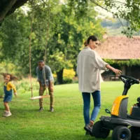 Tondeuse Tracteur Batterie STIGA SWIFT 372e – Éjection Arrière – Image 4