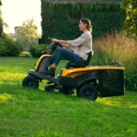 Tondeuse Tracteur Batterie STIGA SWIFT 372e – Éjection Arrière – Image 5