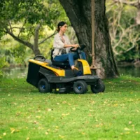 Tondeuse Tracteur Batterie STIGA SWIFT 372e – Éjection Arrière – Image 9